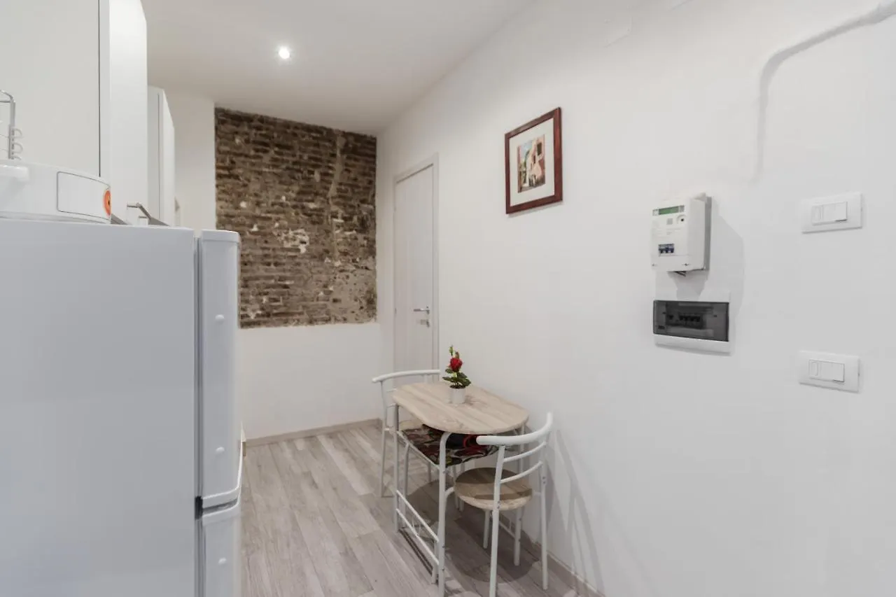 Appartamento Mattoni Rossi - Affitti Brevi Italia Genoa Apartment
